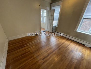 Boston - 3 Beds, 1 Baths