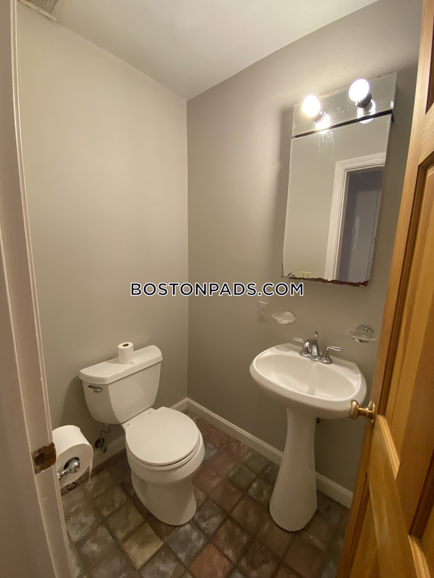 CAMBRIDGE - CENTRAL SQUARE/CAMBRIDGEPORT - 3 Beds, 1 Bath - Image 13