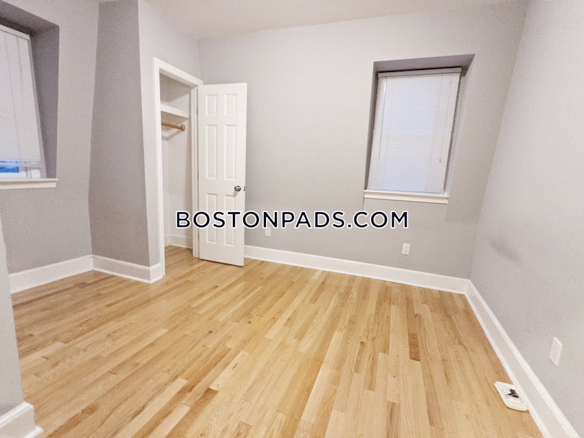 SOMERVILLE - EAST SOMERVILLE - 4 Beds, 2 Baths - Image 17