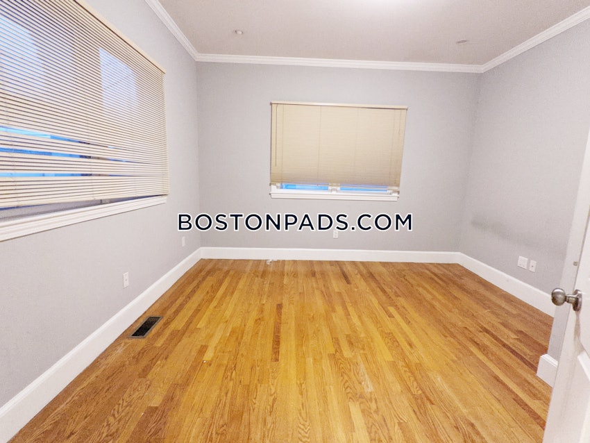 SOMERVILLE - EAST SOMERVILLE - 4 Beds, 2 Baths - Image 37