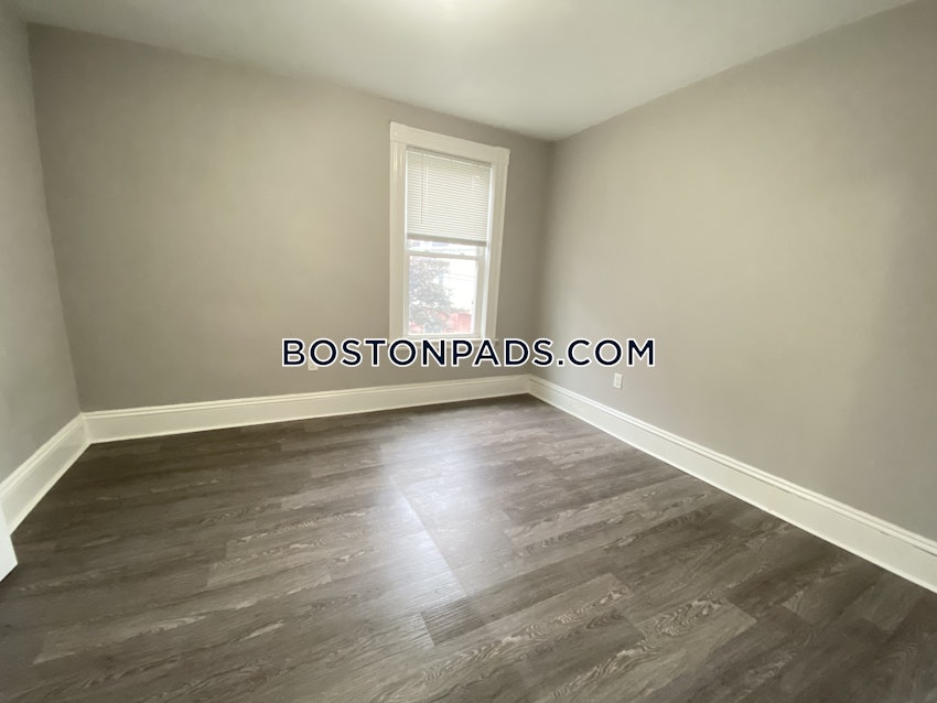 SOMERVILLE - EAST SOMERVILLE - 4 Beds, 1 Bath - Image 4