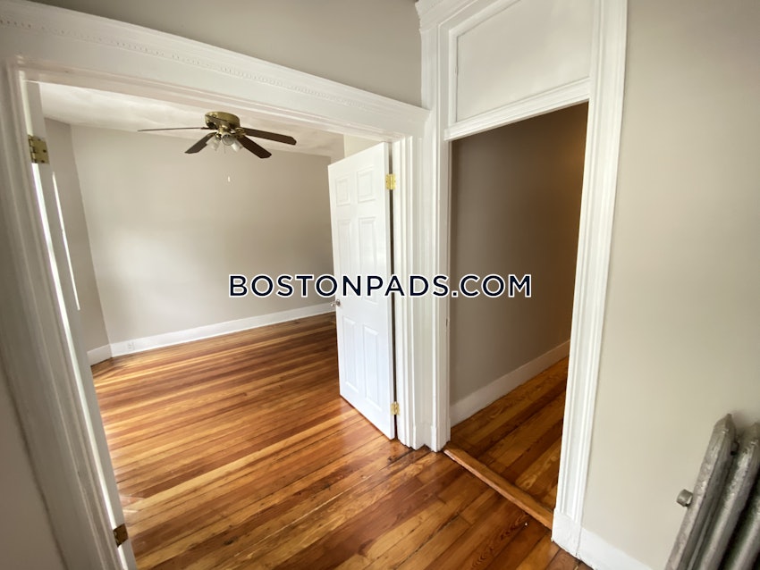 BOSTON - LOWER ALLSTON - 3 Beds, 2 Baths - Image 3