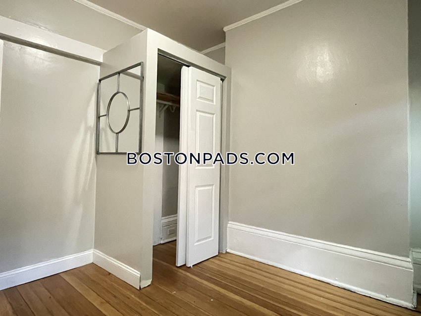 BOSTON - BEACON HILL - 2 Beds, 1 Bath - Image 5