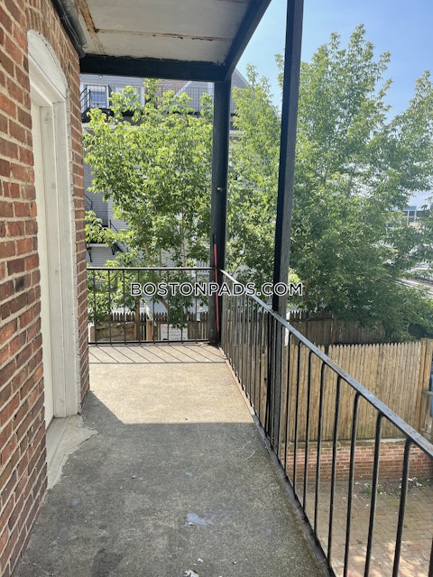 Parkvale Boston photo 5