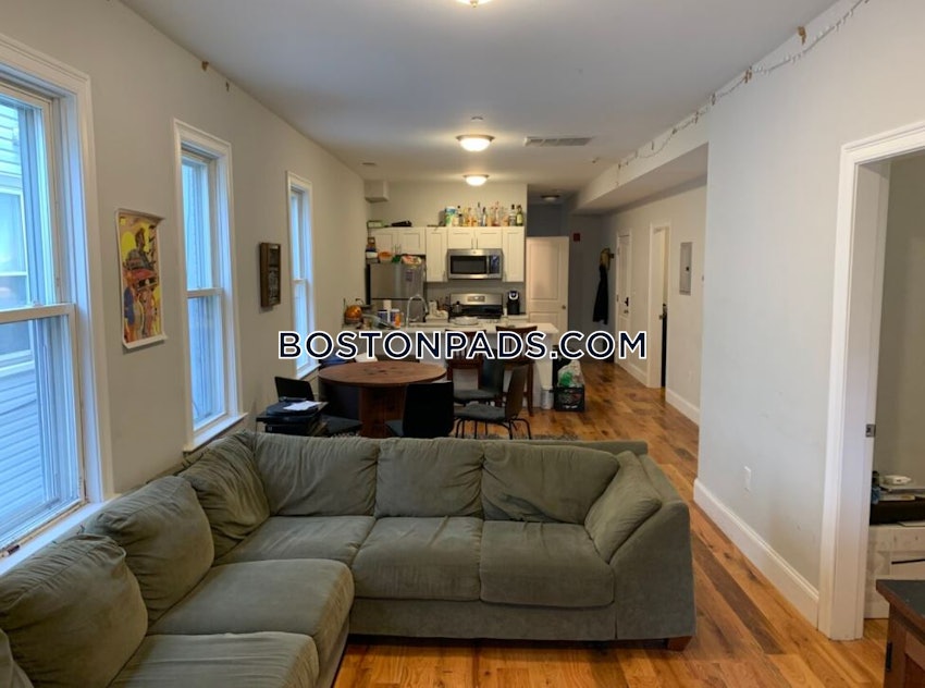 BOSTON - EAST BOSTON - BREMEN ST. PARK/AIRPORT STATION - 5 Beds, 2 Baths - Image 4