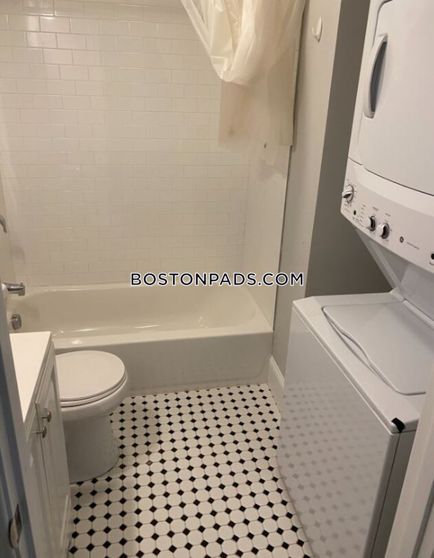 BOSTON - EAST BOSTON - BREMEN ST. PARK/AIRPORT STATION - 5 Beds, 2 Baths - Image 9