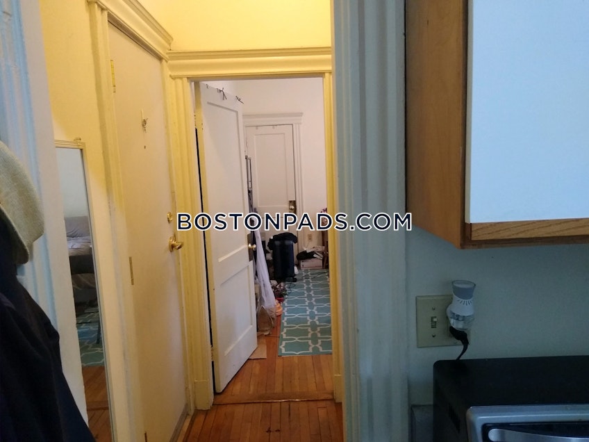 Boston - $2,575+ /month
