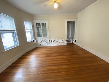 Boston - 4 Beds, 1 Baths