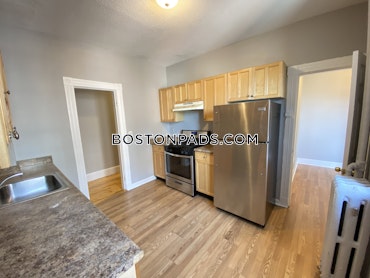 Boston - 4 Beds, 1 Baths