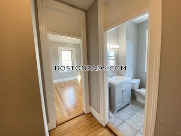 Boston - 4 Beds, 1 Baths