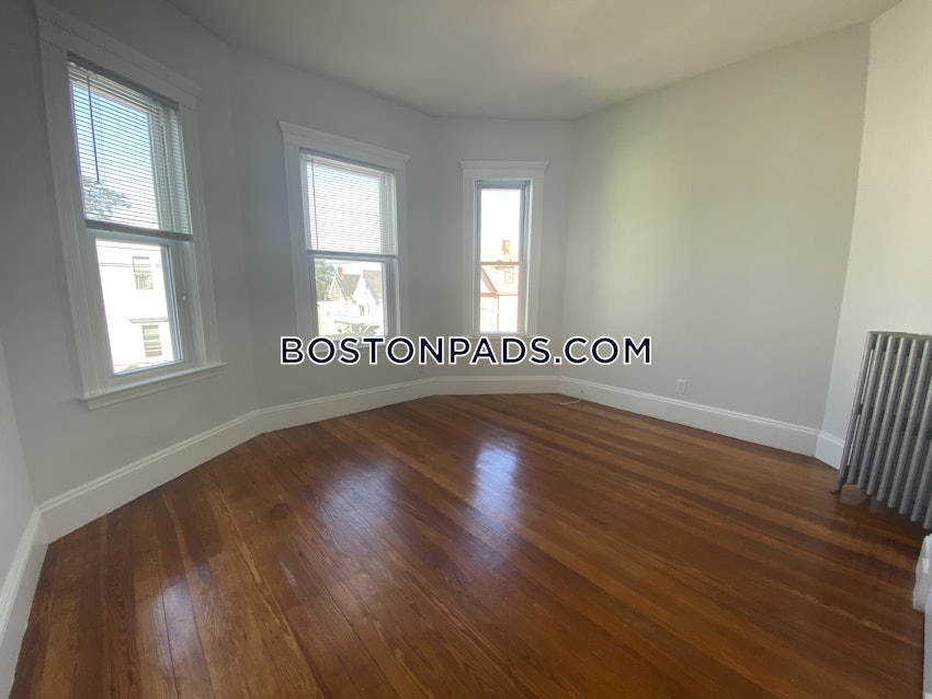 BOSTON - DORCHESTER - SAVIN HILL - 4 Beds, 1.5 Baths - Image 11