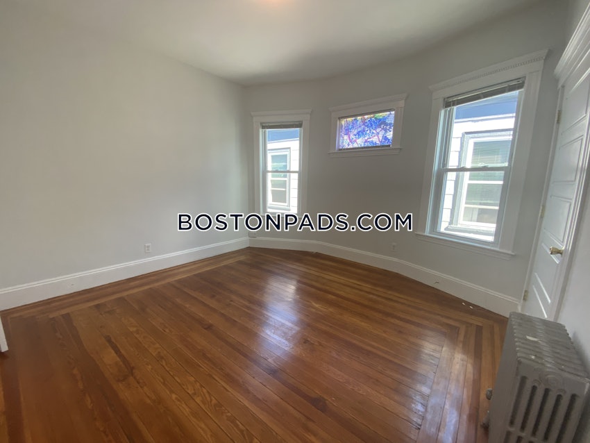 BOSTON - DORCHESTER - SAVIN HILL - 4 Beds, 1.5 Baths - Image 8