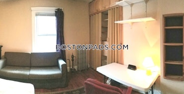 Boston - 4 Beds, 1 Baths