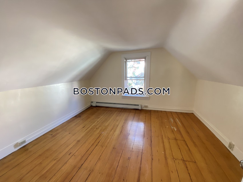 SOMERVILLE - WINTER HILL - 3 Beds, 1 Bath - Image 32