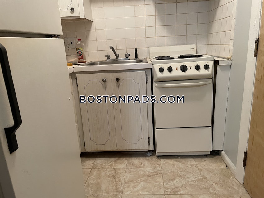 BOSTON - MATTAPAN - 1 Bed, 1 Bath - Image 1