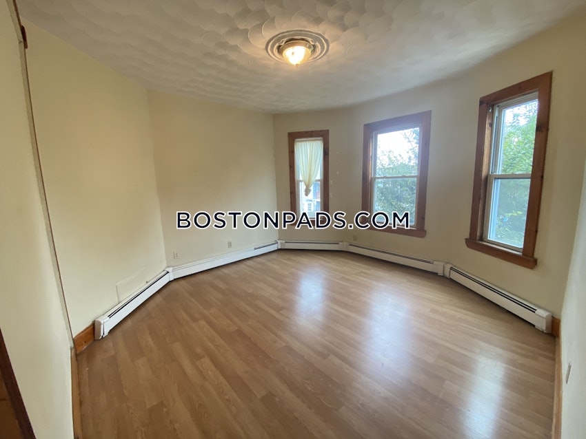 BOSTON - DORCHESTER - UPHAMS CORNER - 4 Beds, 2 Baths - Image 4