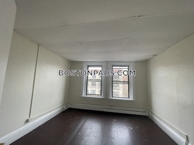 Allston 4 Beds 2 Baths Boston - $5,500 No Fee