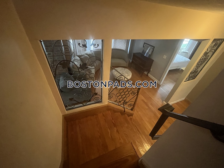 BOSTON - LOWER ALLSTON - 4 Beds, 2.5 Baths - Image 30