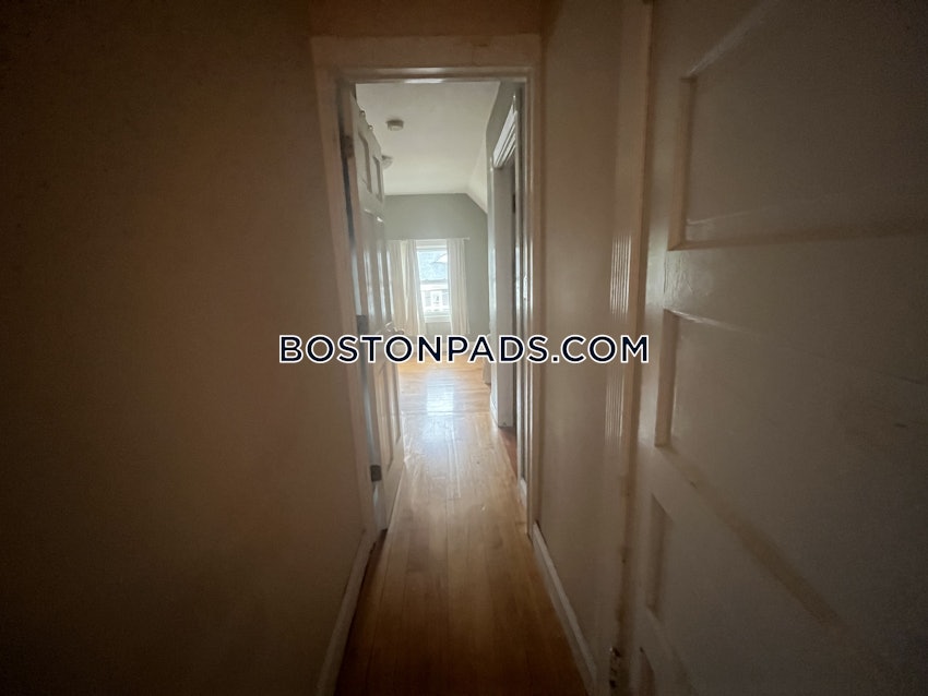 BOSTON - LOWER ALLSTON - 4 Beds, 2.5 Baths - Image 24