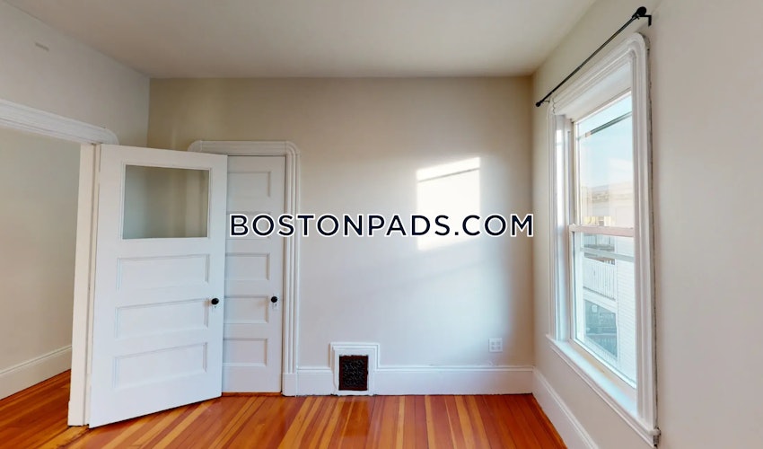 BOSTON - DORCHESTER - UPHAMS CORNER - 5 Beds, 1 Bath - Image 10