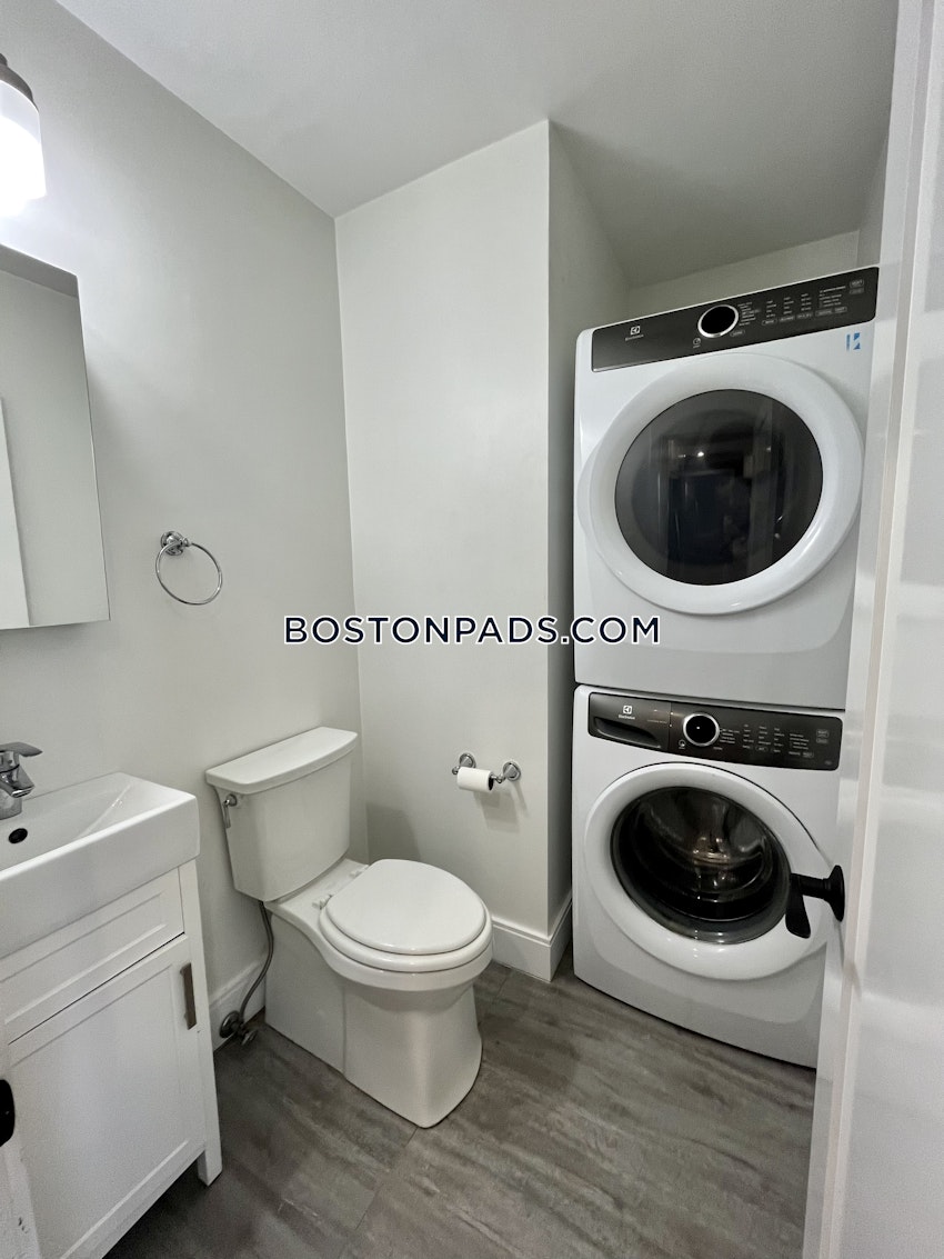 BOSTON - BRIGHTON - BOSTON COLLEGE - 4 Beds, 1.5 Baths - Image 8