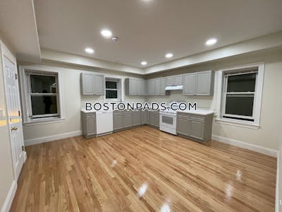Cambridge 3 Beds 2 Baths  Porter Square - $4,300 No Fee