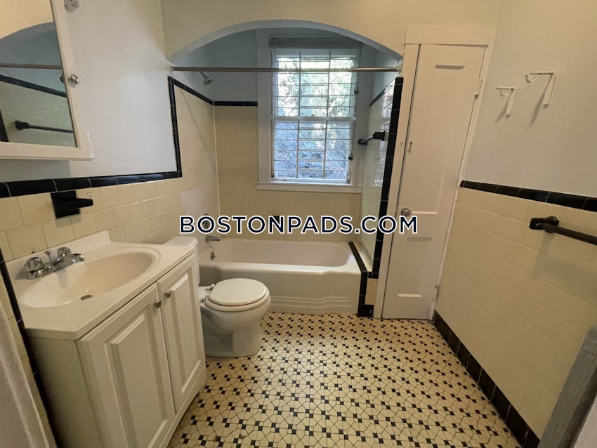 BOSTON - BRIGHTON - CLEVELAND CIRCLE - 7 Beds, 2 Baths - Image 17
