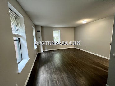 Boston - 2 Beds, 1 Baths