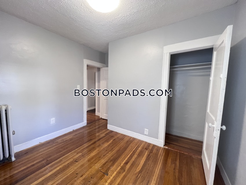 BOSTON - ROSLINDALE - 2 Beds, 1 Bath - Image 4