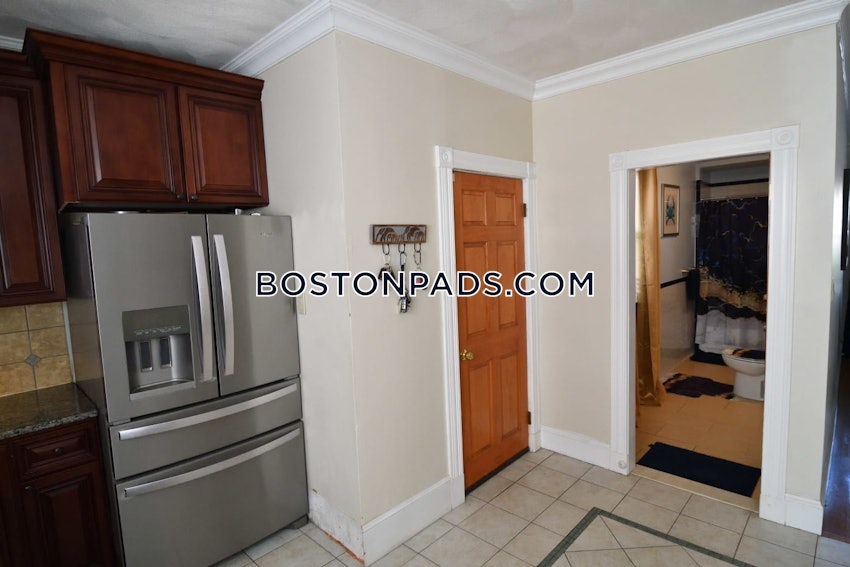 BOSTON - DORCHESTER - CENTER - 5 Beds, 3 Baths - Image 3