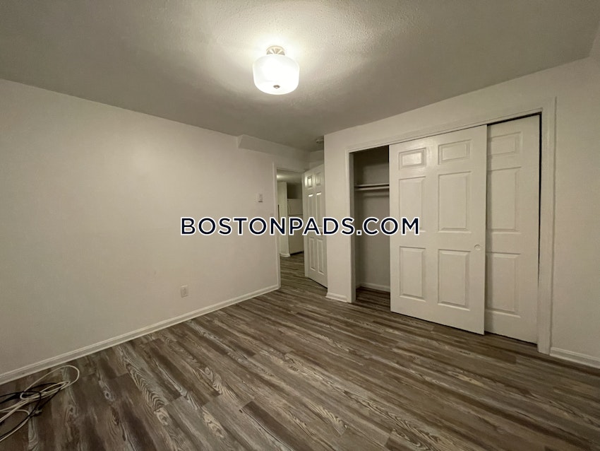BOSTON - FORT HILL - 1 Bed, 1 Bath - Image 10