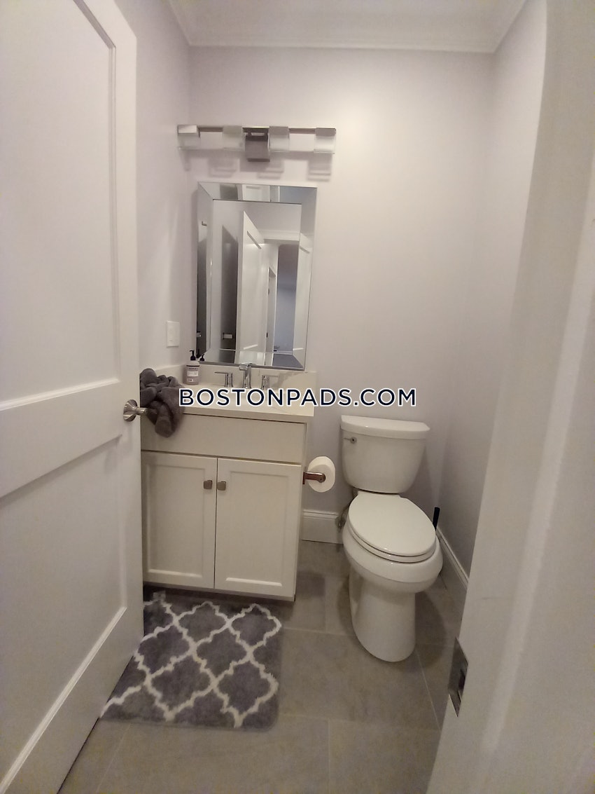 SOMERVILLE - MAGOUN/BALL SQUARE - 1 Bed, 1.5 Baths - Image 19