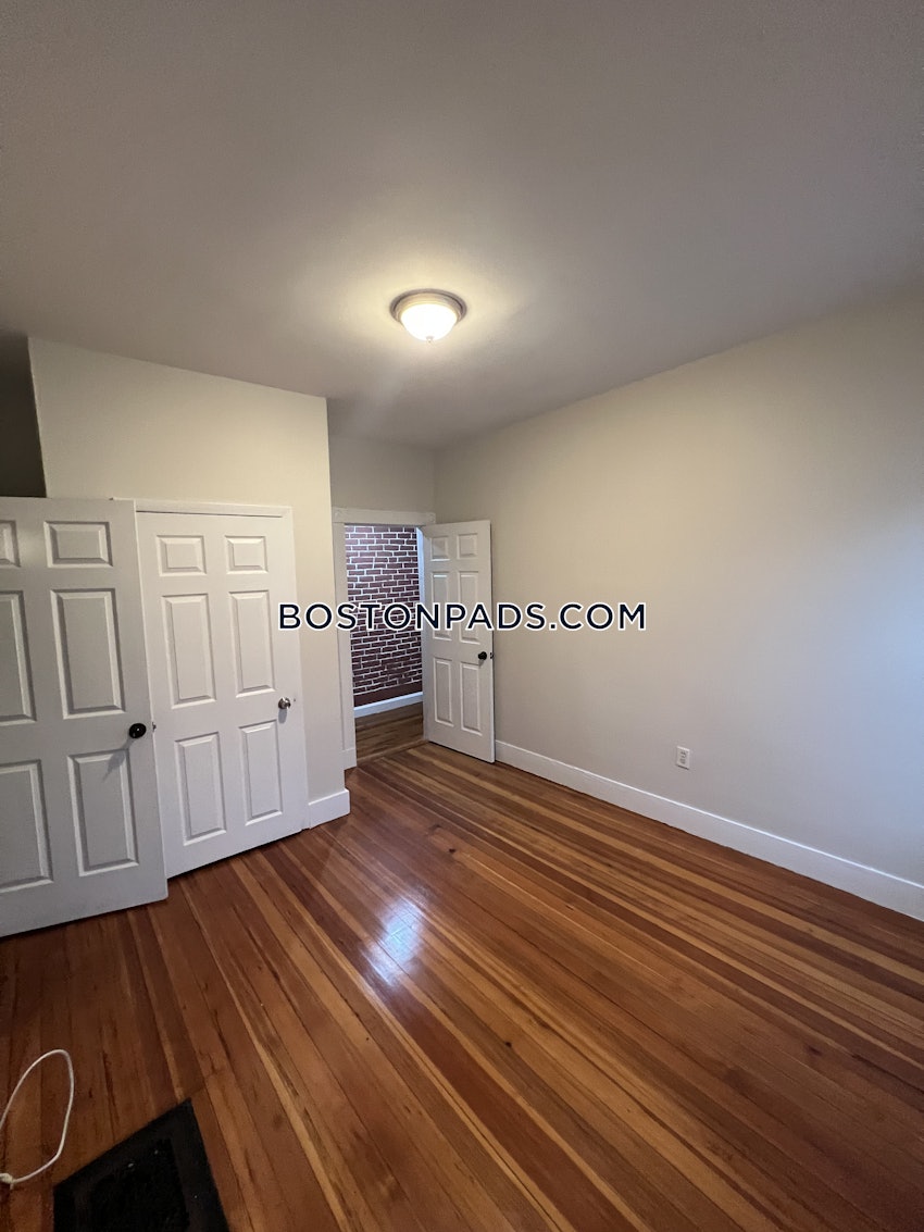 BOSTON - DORCHESTER - SAVIN HILL - 3 Beds, 2 Baths - Image 30