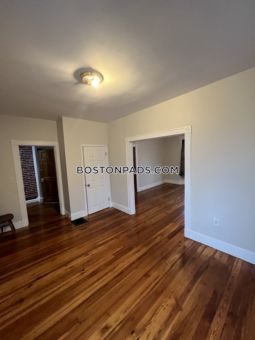 BOSTON - DORCHESTER - SAVIN HILL - 3 Beds, 2 Baths - Image 10