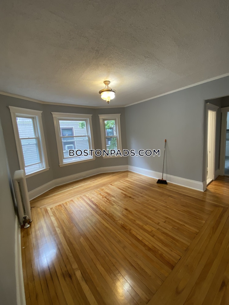 Boston Ave., Medford