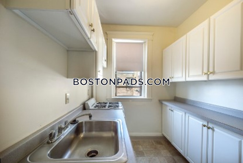 Brookline - $2,400+ /month
