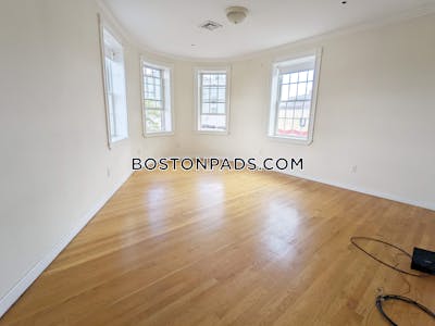 Cambridge 2 Beds 1 Bath  Central Square/cambridgeport - $3,400 No Fee