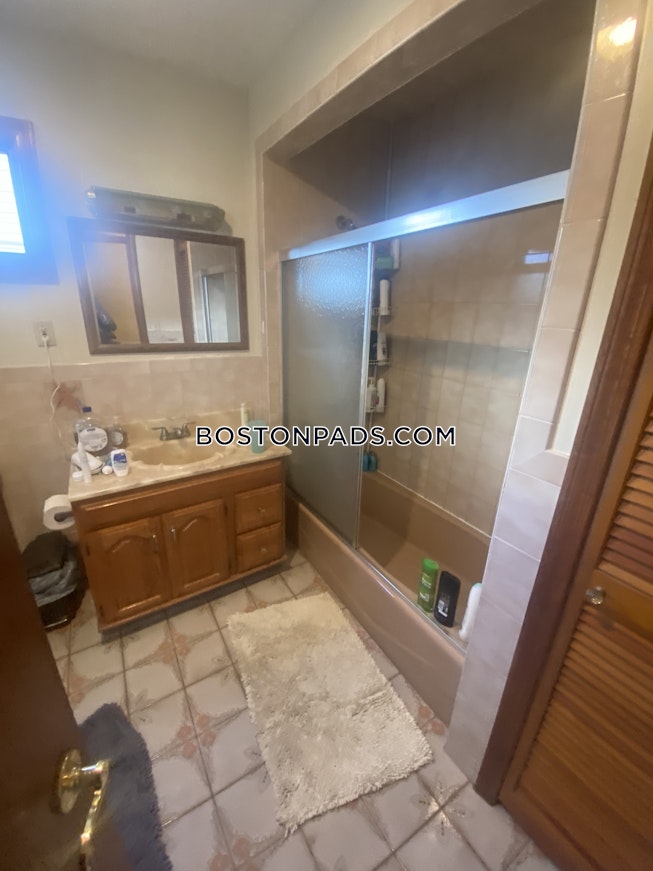 Medford - $6,000+ /mo