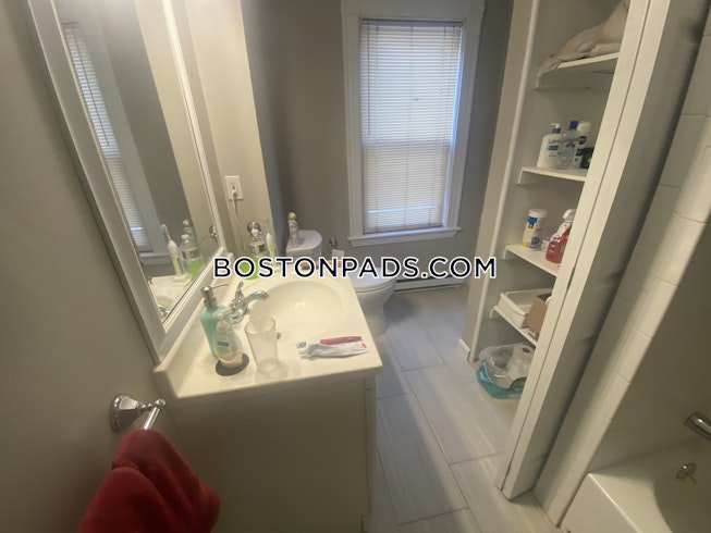 Medford - $6,000+ /mo