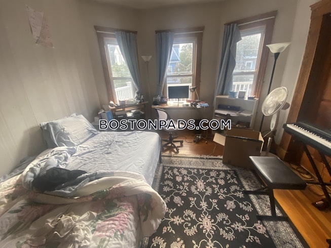 Medford - $6,000+ /mo