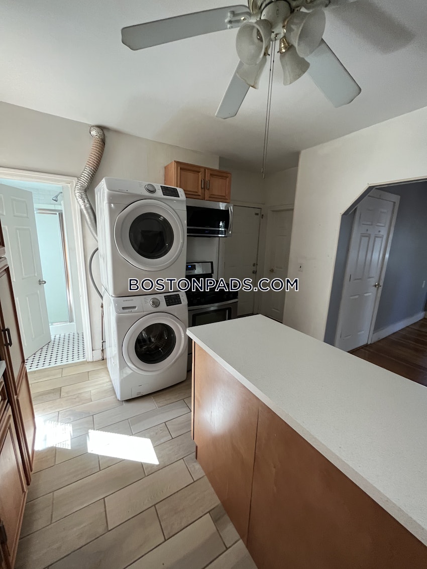 MEDFORD - MEDFORD SQUARE - 1 Bed, 1 Bath - Image 7