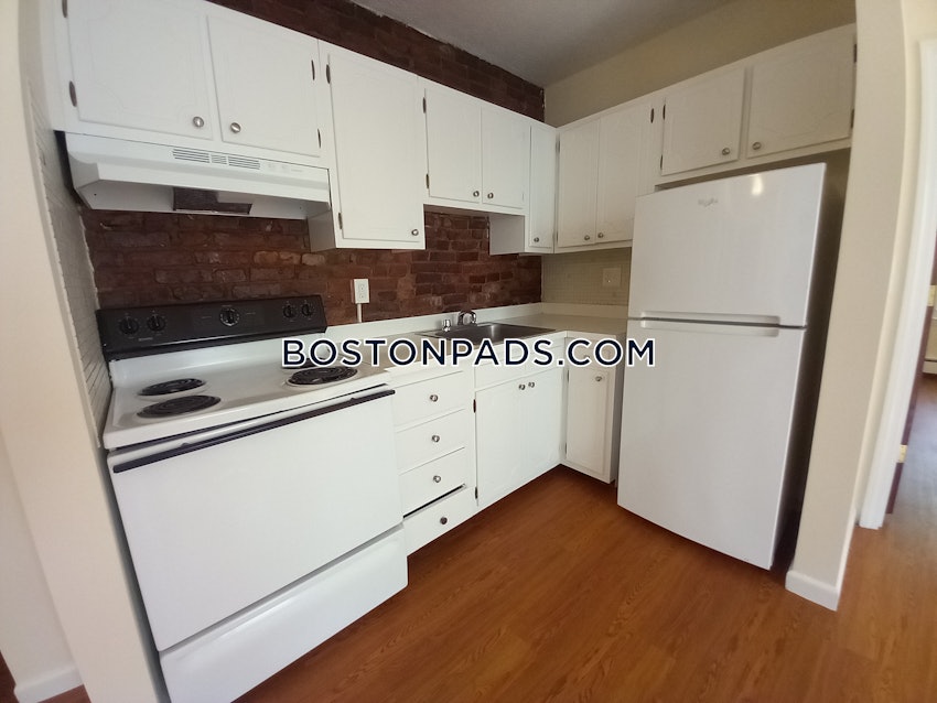 BOSTON - MISSION HILL - 1 Bed, 1 Bath - Image 4
