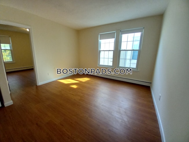 Boston - $2,300+ /mo