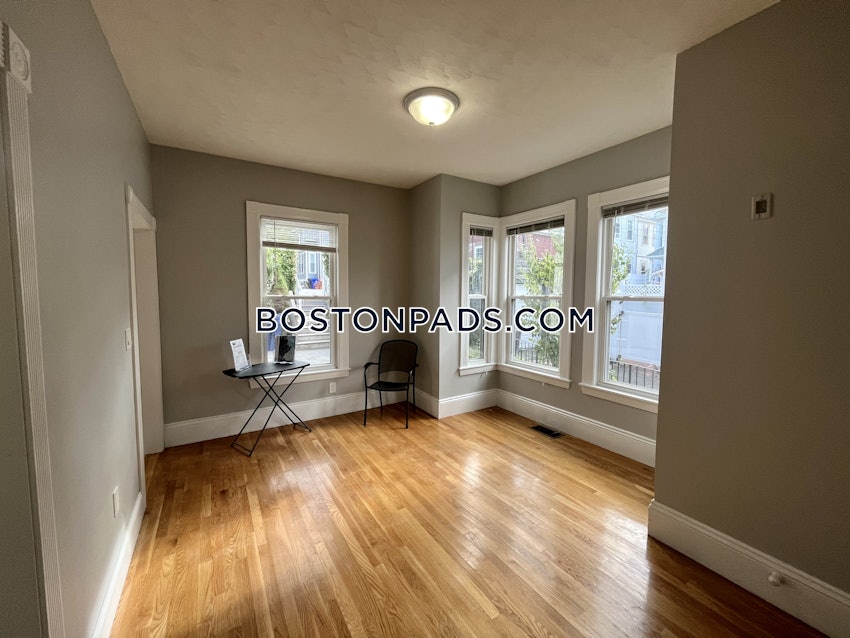 BOSTON - ALLSTON/BRIGHTON BORDER - 5 Beds, 2 Baths - Image 45