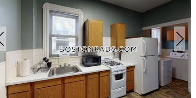Dorchester //4 Beds 1 Bath Boston - $3,800 No Fee