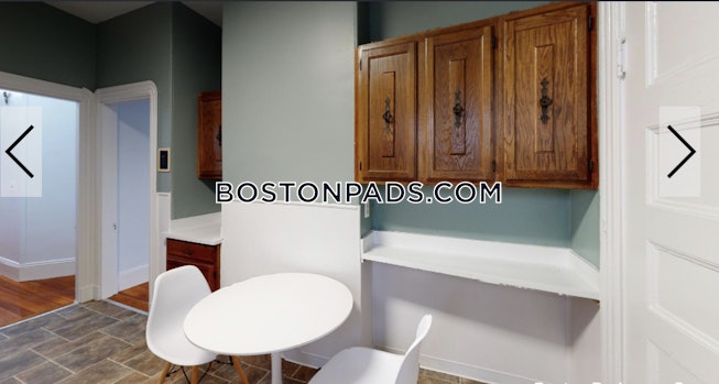 Boston - $3,800+ /mo
