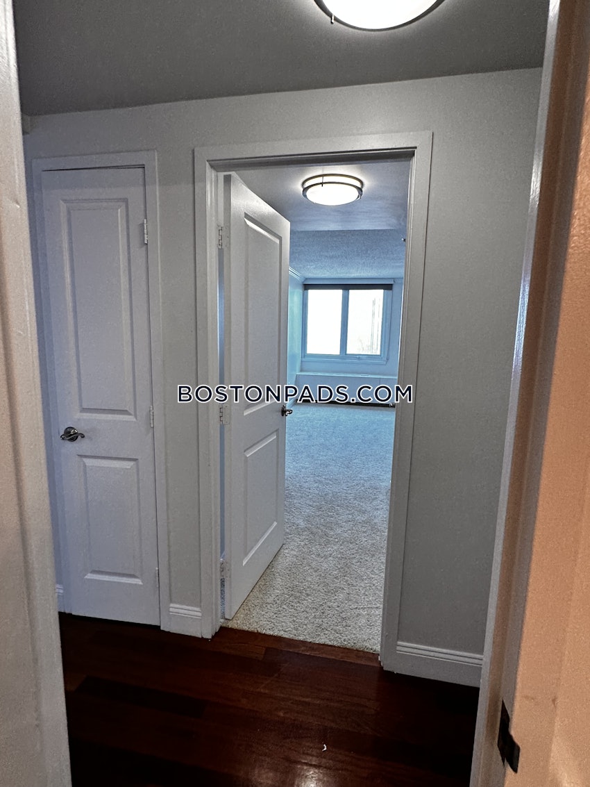 BOSTON - WEST END - 2 Beds, 2 Baths - Image 21