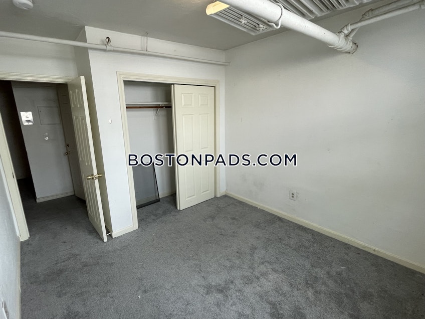 Boston - $3,400+ /month