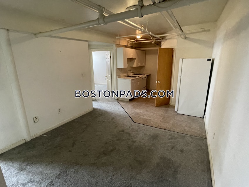 Boston - $3,400+ /month