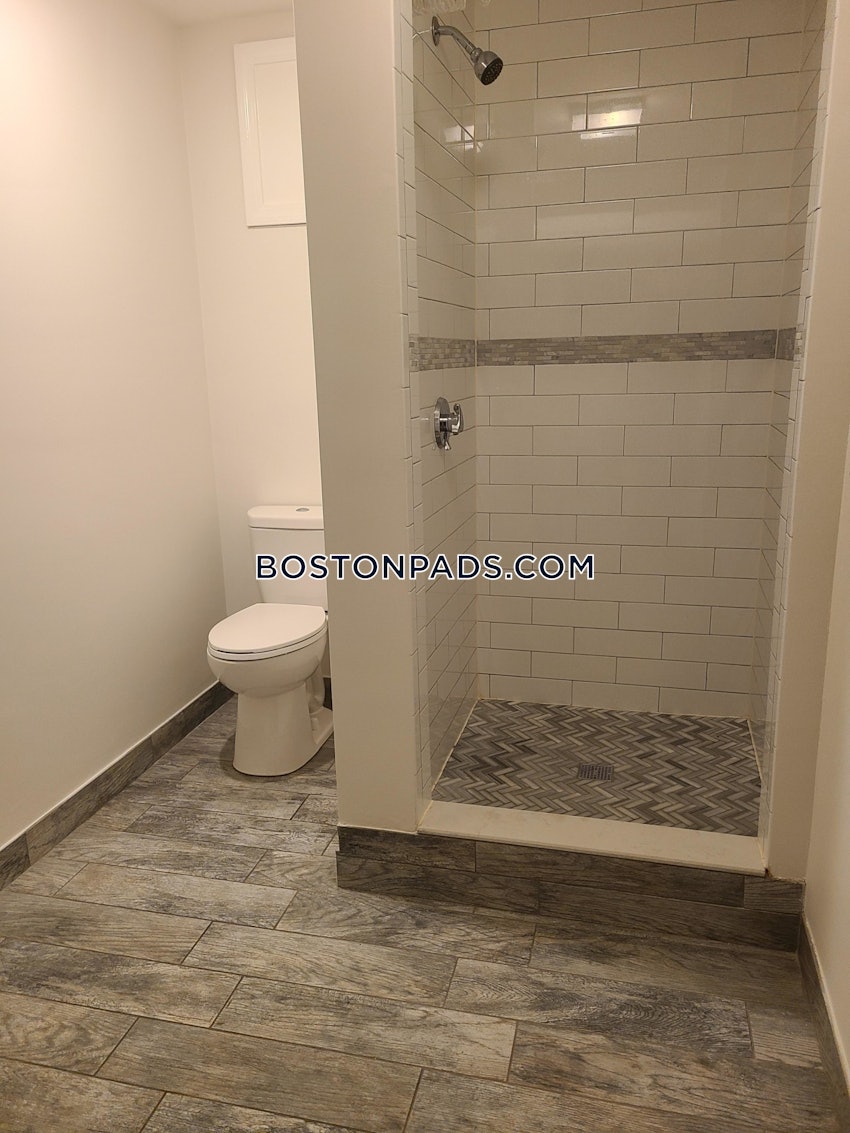 BOSTON - ALLSTON - 5 Beds, 2 Baths - Image 4